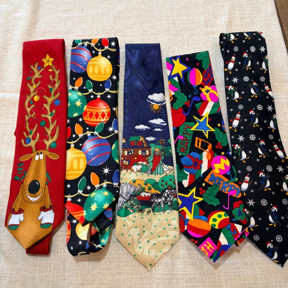 Mens Christmas Holiday Novelty Tie Lot of 5 Hallmark Steven Harris